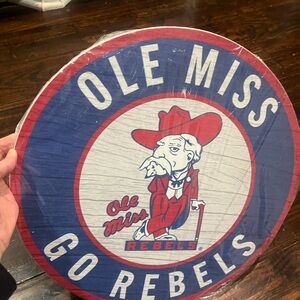 Ole Miss Rebels Round Sign
